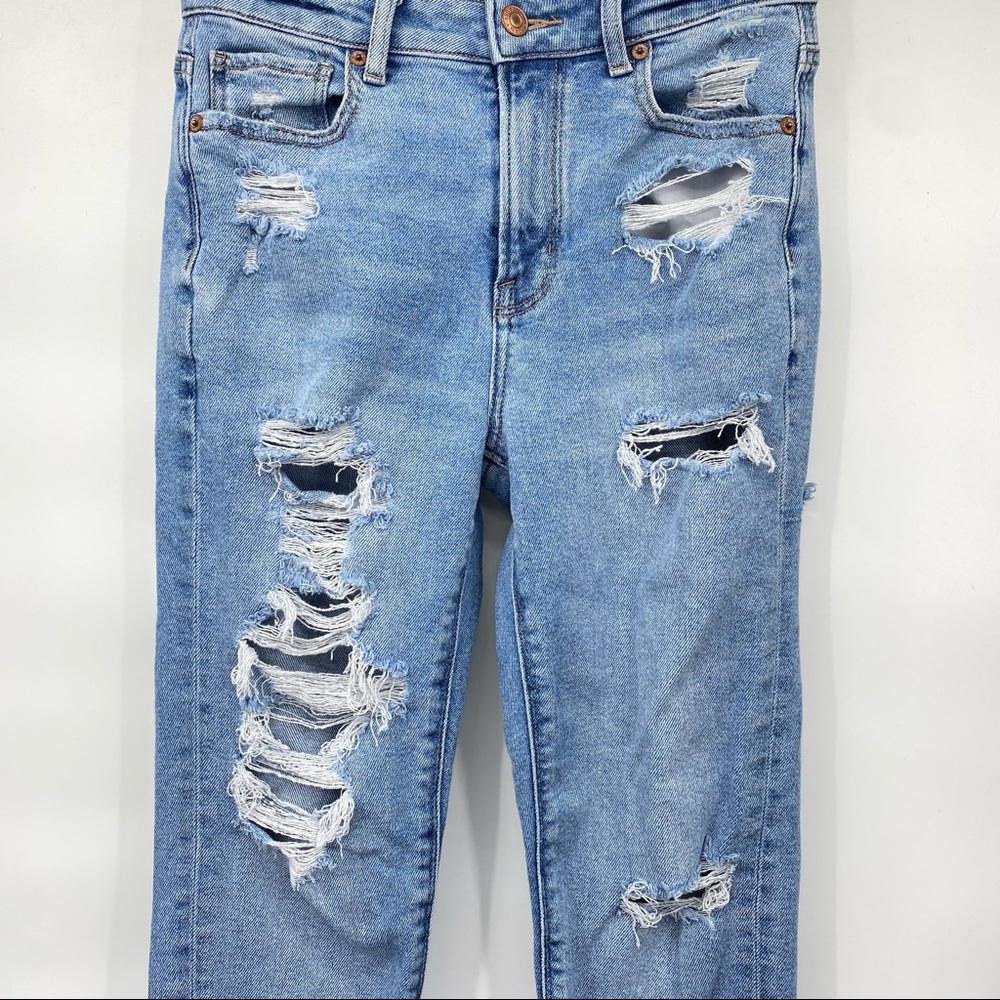 American Eagle Light Wash Distressed Mom Jean - Picture 5 of 11